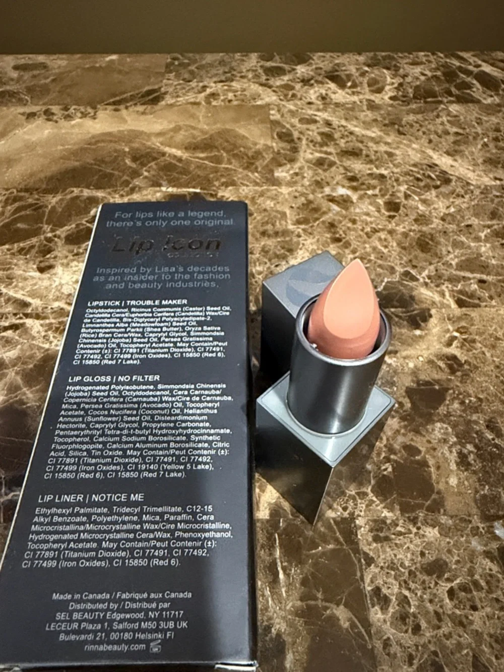 Lisa Rinna LIPS Lipstick - TroubleMaker